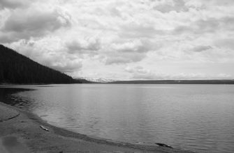 Shoshone Lake, Yellowstone backcountry, Wyoming