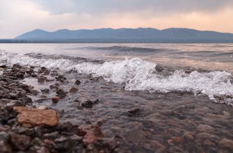 Lewis Lake in southern Yellowstone, Wyoming
